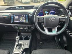2019 Toyota Hilux SR5