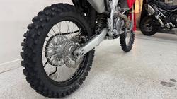 2026 Honda CRF250R Red