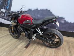 2024 Honda CB650R RED