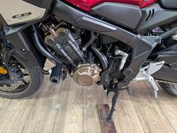 2024 Honda CB650R RED