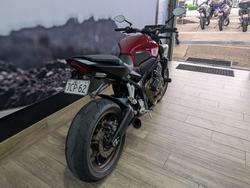 2024 Honda CB650R RED