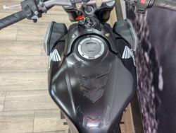 2022 Honda CB650R BLUE