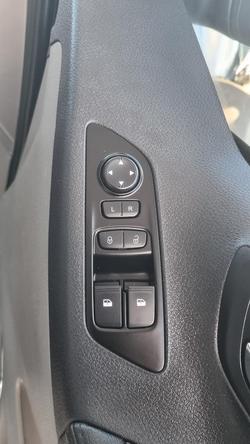 2021 LDV G10