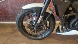 2024 Triumph Street Triple R 765 Street Triple White