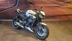 2024 Triumph Street Triple R 765 Street Triple White