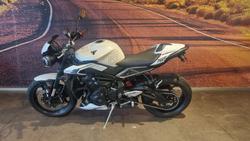 2024 Triumph Street Triple R 765 Street Triple White