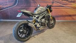 2022 Triumph Speed Triple RS 1200 Speed Triple Silver