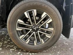 2023 Mitsubishi Pajero Sport GLS