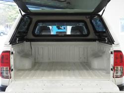 2022 Toyota Hilux SR