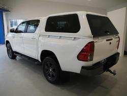 2022 Toyota Hilux SR