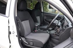2022 Mitsubishi Triton GLX