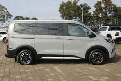 2025 Ford Tourneo Active