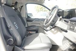 2025 Ford Tourneo Active