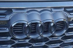 2024 Audi Q3 40 TFSI S line
