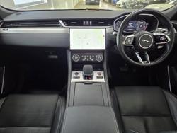 2021 Jaguar F-PACE P400 R-Dynamic SE