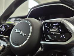 2021 Jaguar F-PACE P400 R-Dynamic SE