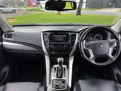 2016 Mitsubishi Pajero Sport GLS