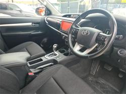 2019 Toyota Hilux SR5