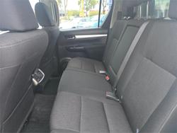 2019 Toyota Hilux SR5