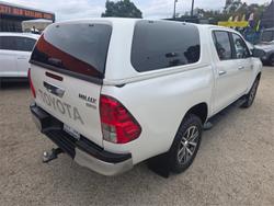 2019 Toyota Hilux SR5