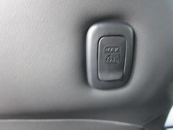 2026 Isuzu MU-X X-TERRAIN