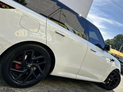2024 Land Rover Range Rover Sport D250 Dynamic SE