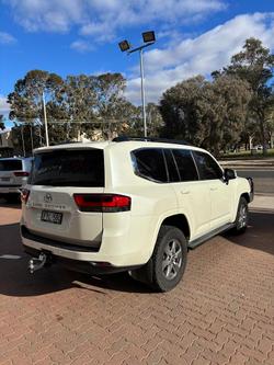 2021 Toyota Landcruiser VX