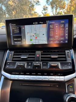 2021 Toyota Landcruiser VX