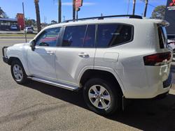 2024 Toyota Landcruiser GXL FJA300R 4X4 Dual Range Glacier White