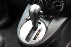 2013 Mazda 2 Neo Sport