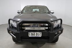 2018 Ford Everest Titanium