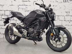 Honda CB300R (CB300RA)