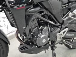 2024 Honda CB300R (CB300RA) CB300 Black