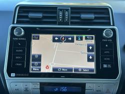 2017 Toyota Landcruiser Prado VX
