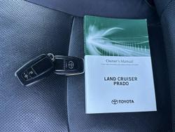 2017 Toyota Landcruiser Prado VX