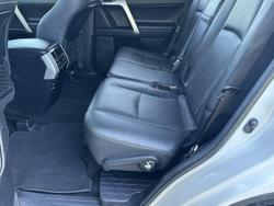 2017 Toyota Landcruiser Prado VX