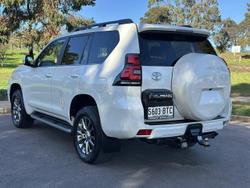 2017 Toyota Landcruiser Prado VX