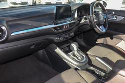 2024 Kia Cerato S