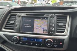 2017 Toyota Kluger Grande