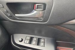 2017 Toyota Kluger Grande