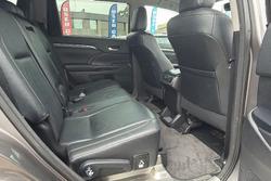 2017 Toyota Kluger Grande
