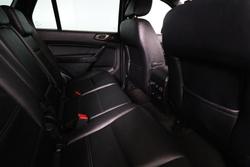 2019 Ford Everest Titanium