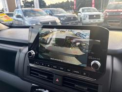 2025 Mitsubishi Triton GLX