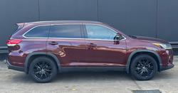 2019 Toyota Kluger Black Edition GSU50R Red