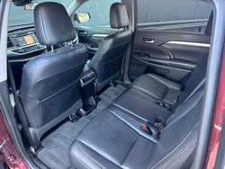 2019 Toyota Kluger Black Edition GSU50R Red
