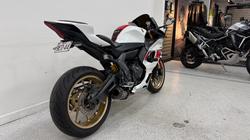 2022 YAMAHA YZF-R7LA White