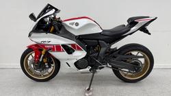 2022 YAMAHA YZF-R7LA White