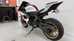 2022 YAMAHA YZF-R7LA White