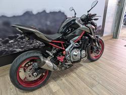 2019 Kawasaki ZR 900 GREY