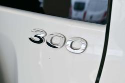 2023 GWM Tank 300 Lux Hybrid